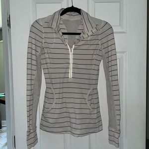 Lululemon long sleeve top